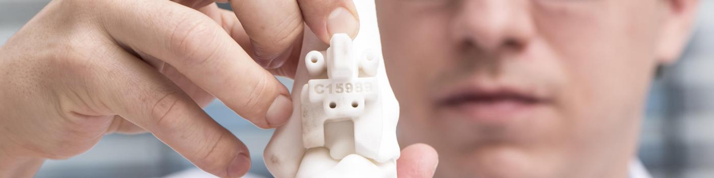 Chevilles : l’aide de l’imprimante 3D 