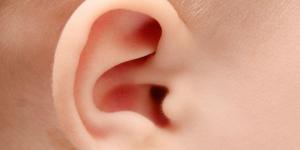 Simplifier les soins des enfants malentendants